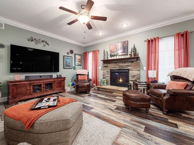 290 Jenna Drive, Newark, OH 43055 Photo 9