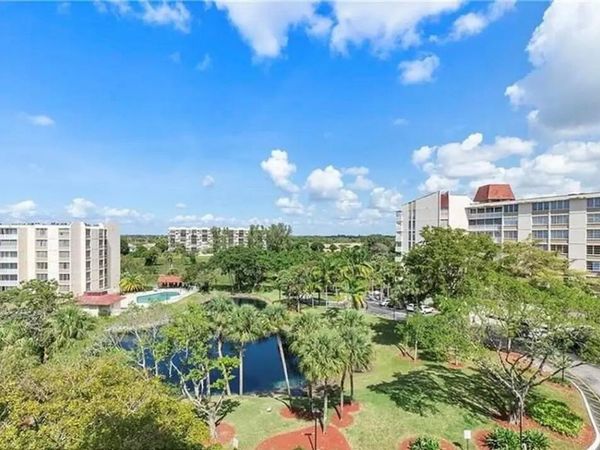 6921 Environ Boulevard, Unit 6s, Lauderhill, FL 33319