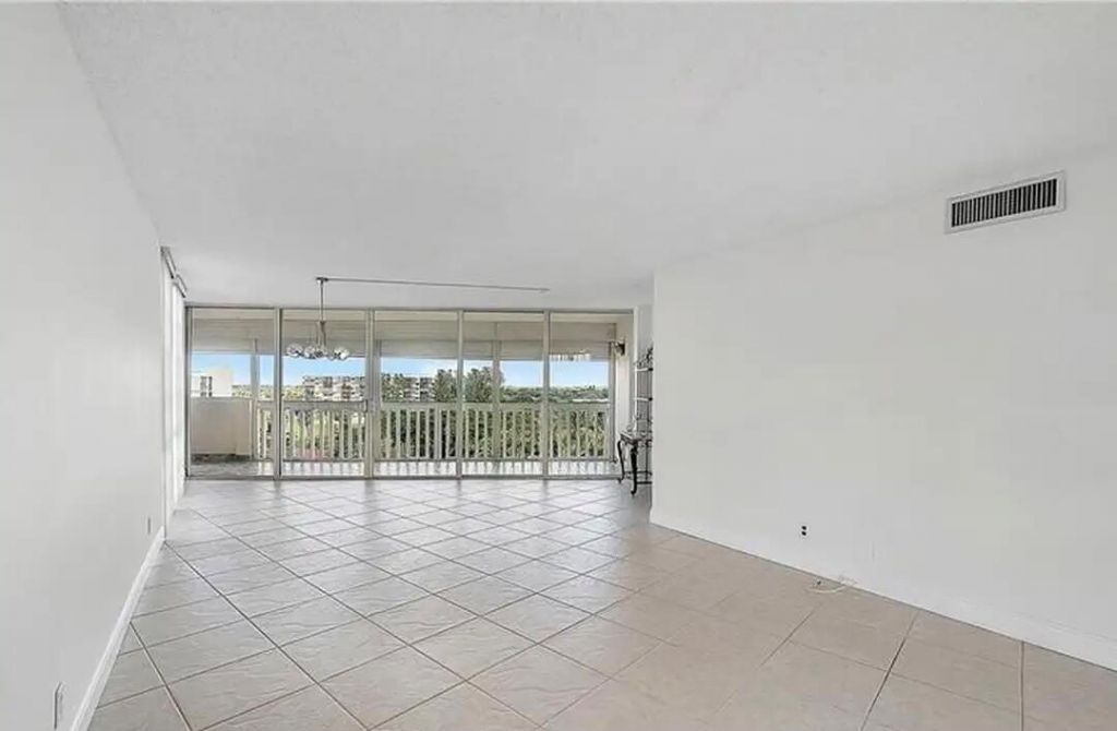 6921 Environ Boulevard, Unit 6s, Lauderhill, FL 33319 Photo