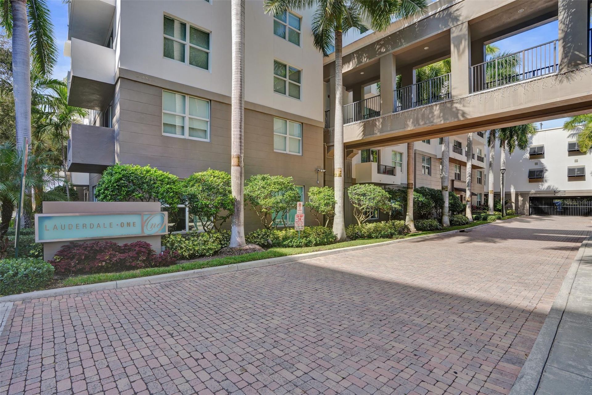 2421 NE 65th St, Unit 2-113, Fort Lauderdale, FL 33308 Photo