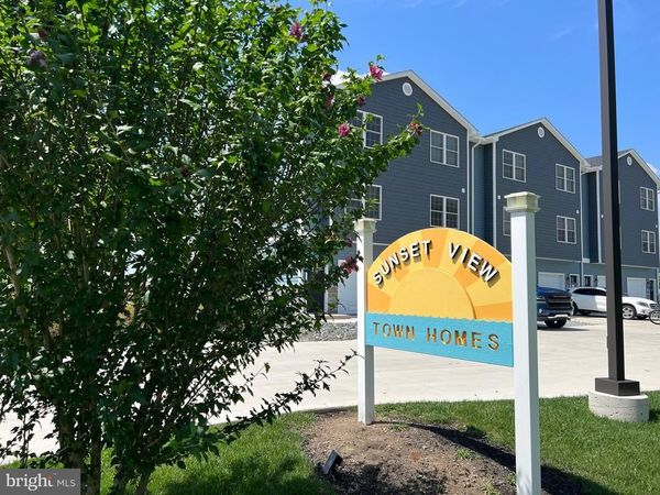 46-B W PITTSFIELD STREET, PENNSVILLE, NJ 08070