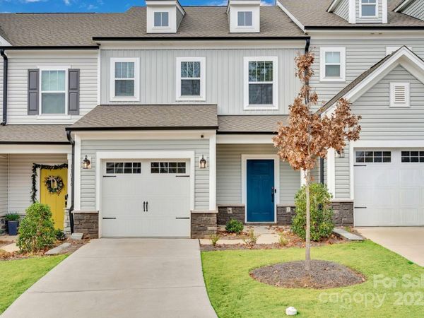 11012 Pagebrook Lane , Charlotte, NC 28214