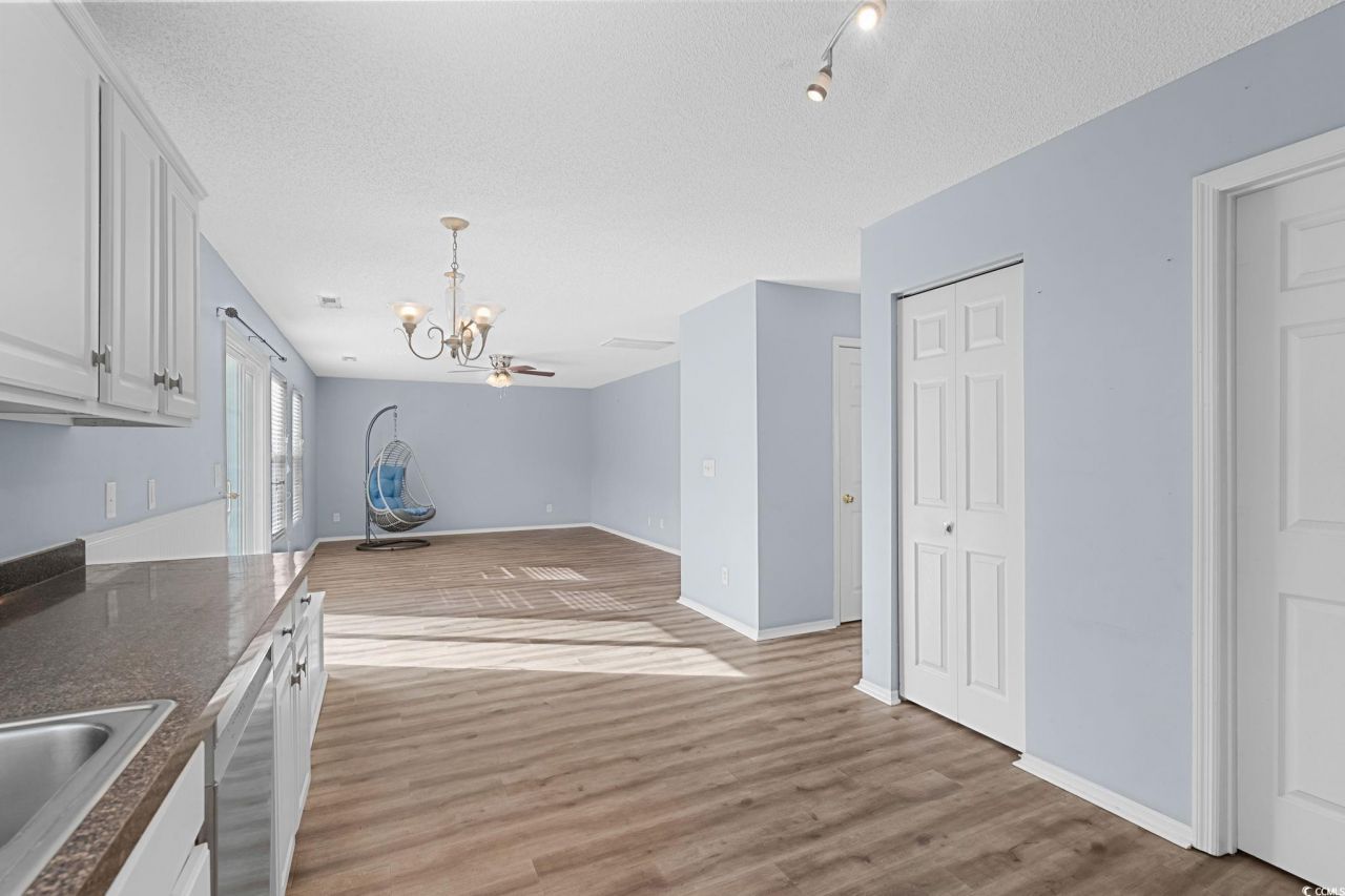 127 Weeping Willow Dr. Photo 16