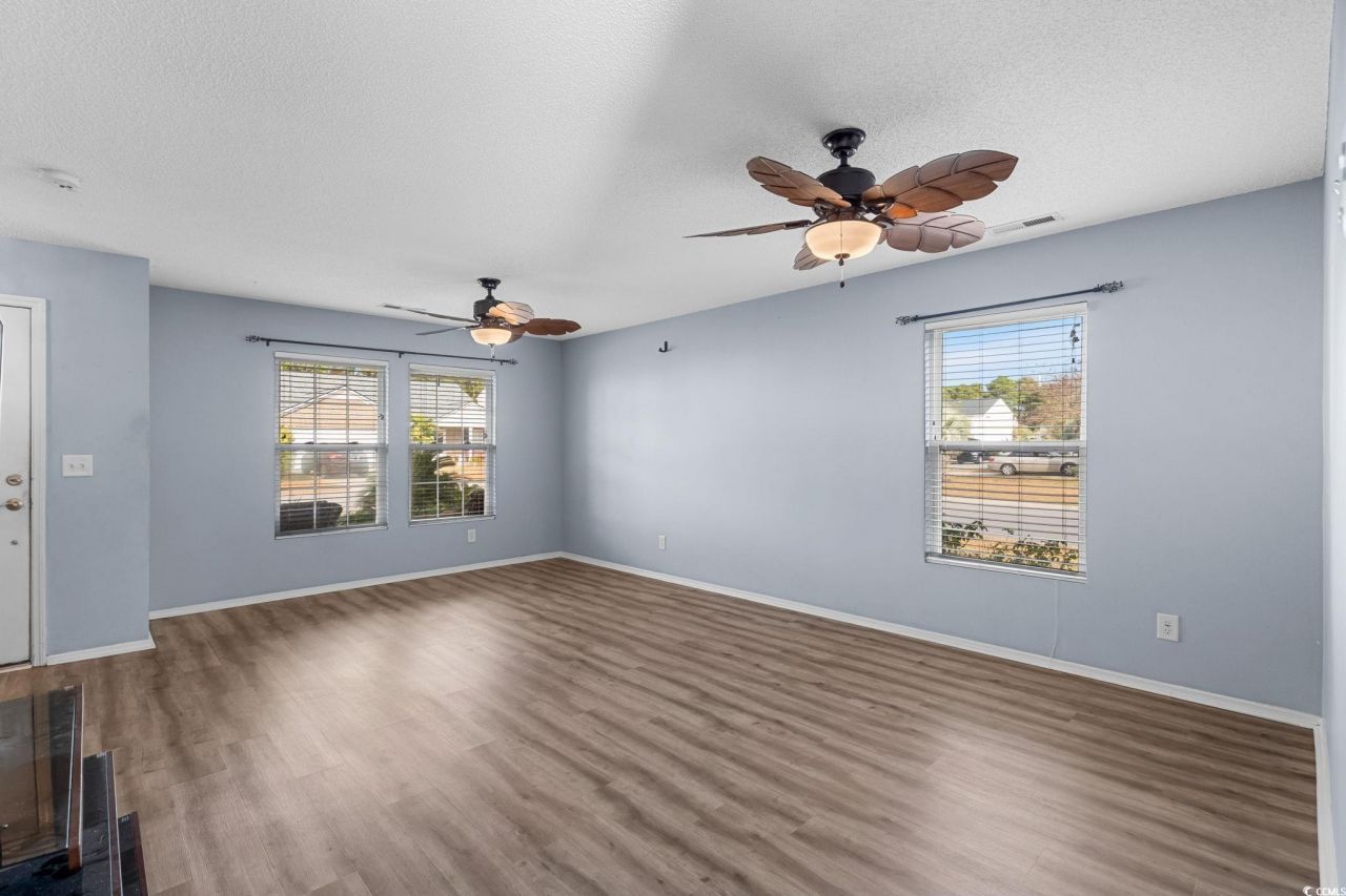 127 Weeping Willow Dr. Photo 6