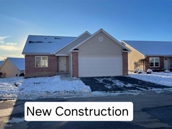 125 Fitch Boulevard, Unit 235, Youngstown, OH 44515