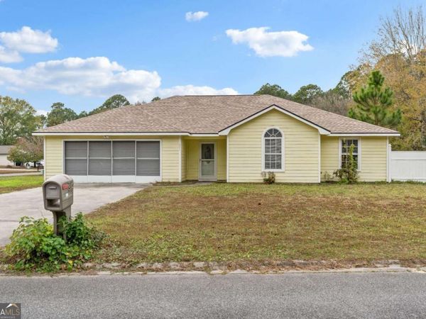 201 Lake Wisteria Drive, Kingsland, GA 31548