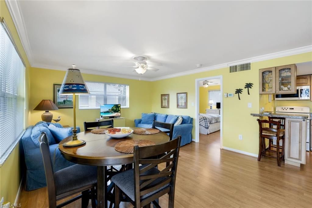 780 10th Ave S, Unit 22, Naples, FL 34102 Photo