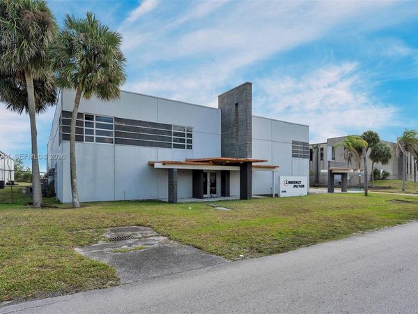 Miami Gardens, FL 33014