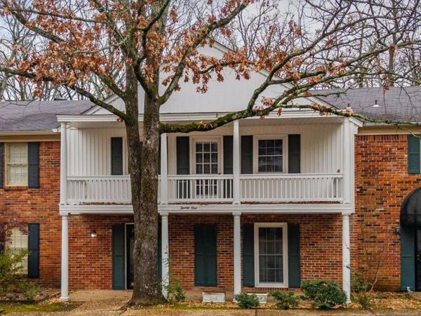 21 Kingsbridge Way, Little Rock, AR 72212