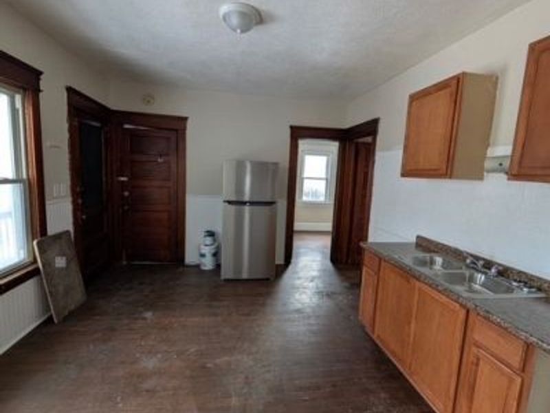 3801 Mapledale Avenue, Cleveland, OH 44109 Photo 5