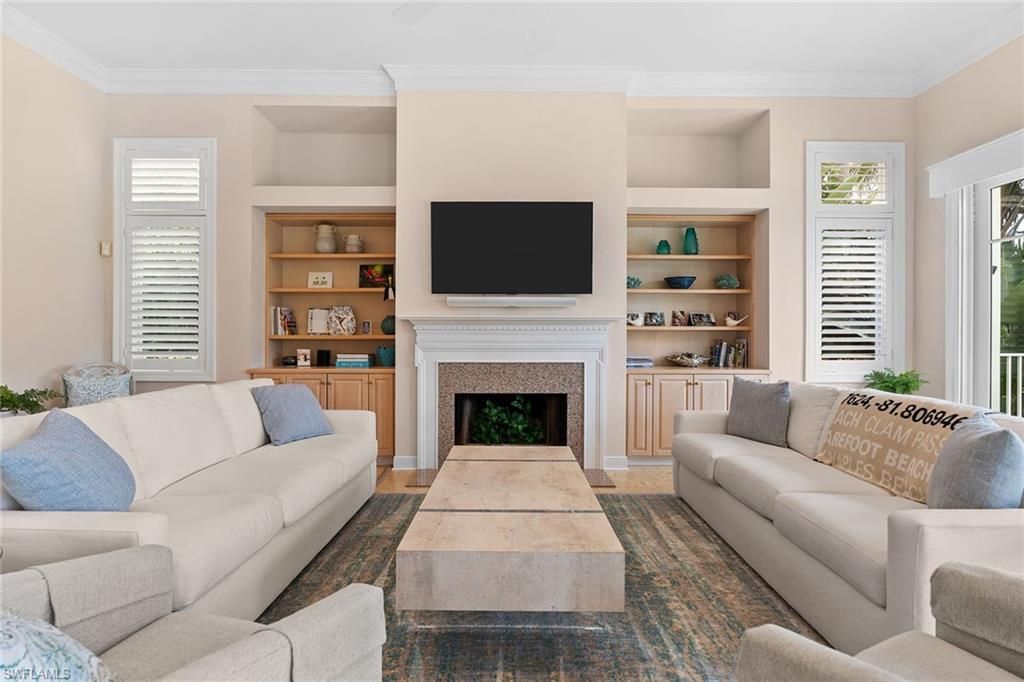 709 Jamestown Ln, Naples, FL 34108 Photo