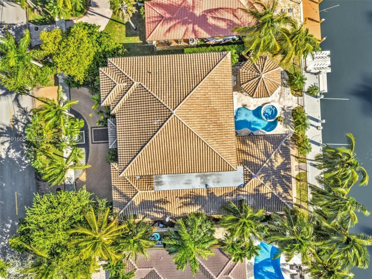 922 Washington St, Hollywood, FL 33019 Photo