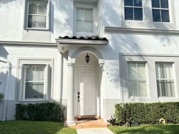 5630 NW 107 Ave, Unit 1617, Doral, FL 33178
