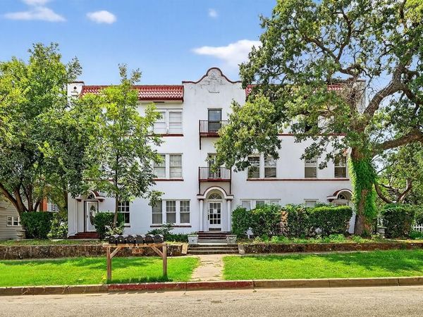 513 NW 6th Street, Unit 4, Mineral Wells, TX 76067