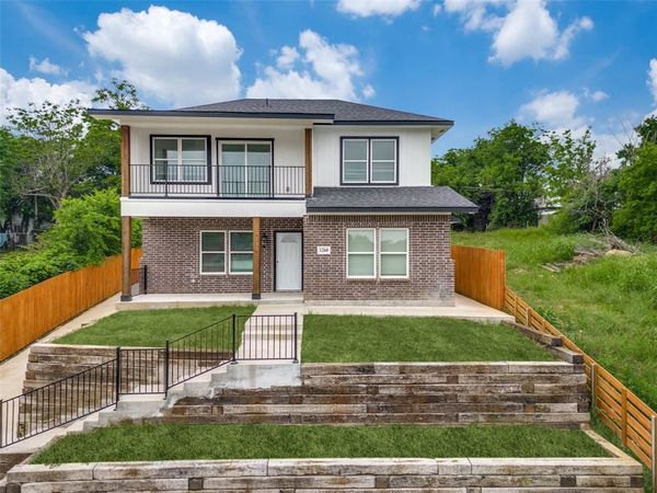 1260 E Magnolia Avenue, Fort Worth, TX 76104