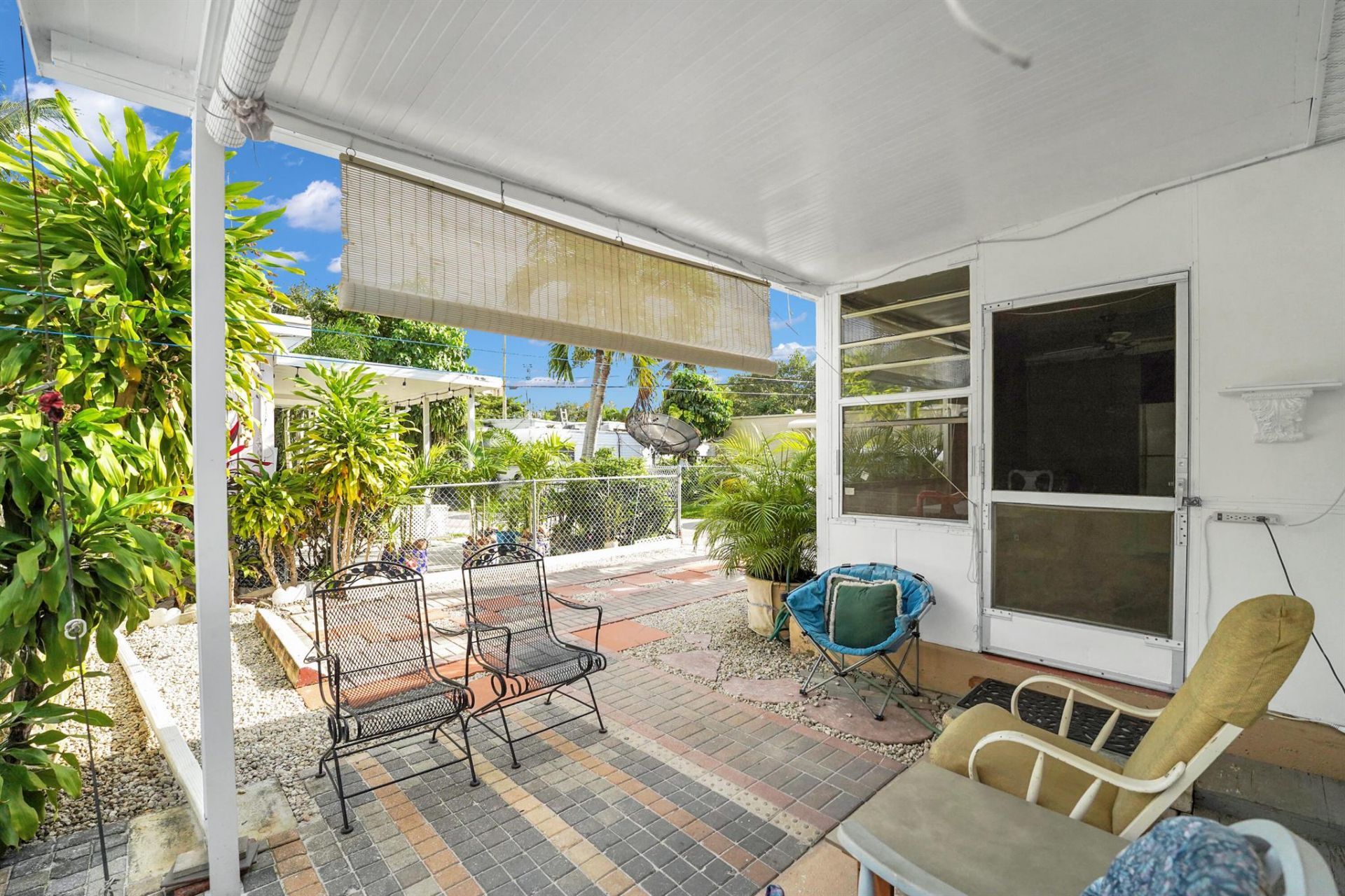 2285 NE 136th Lane, North Miami Beach, FL 33181 Photo