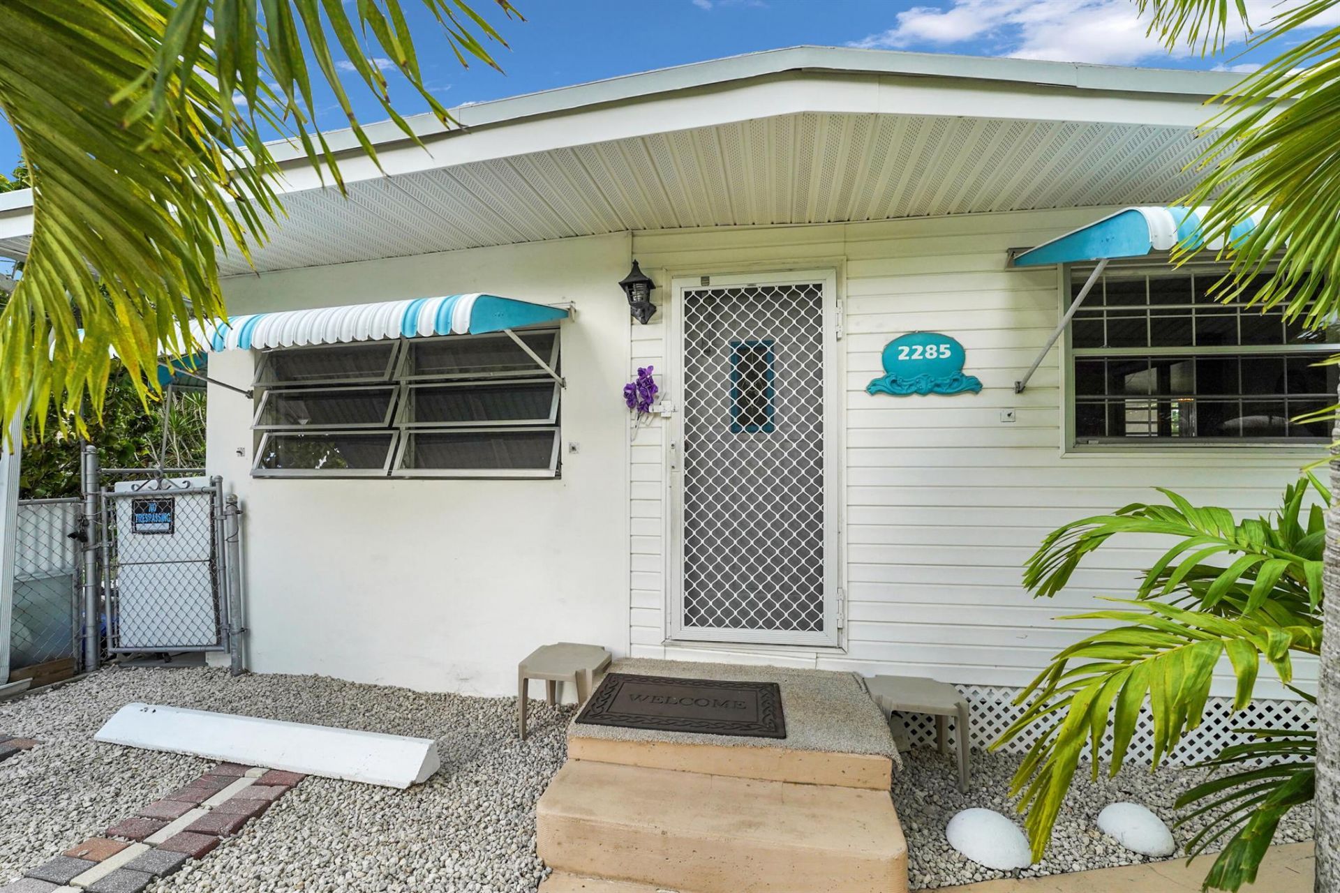 2285 NE 136th Lane, North Miami Beach, FL 33181 Photo