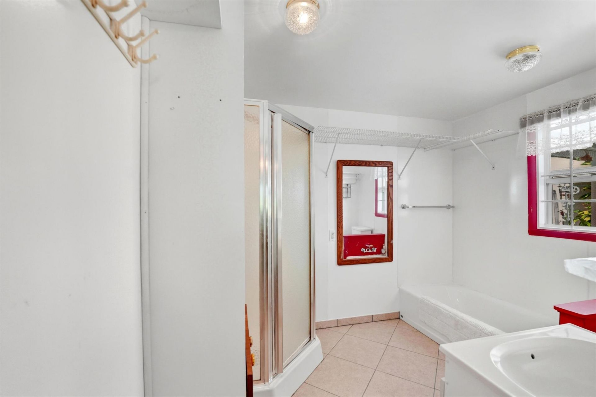 2285 NE 136th Lane, North Miami Beach, FL 33181 Photo