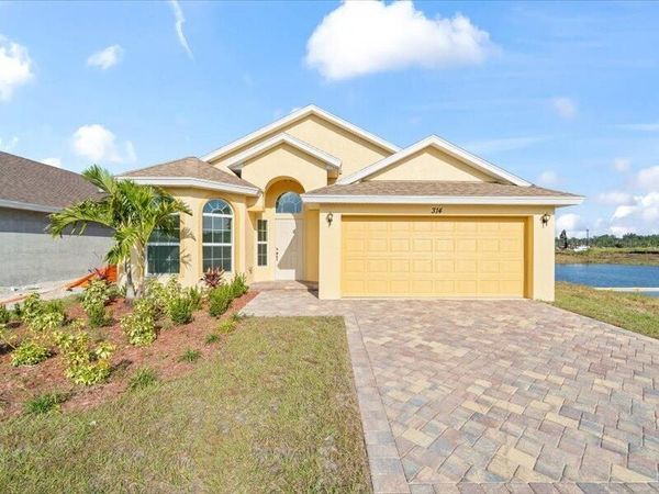 314 Silver Sands Lane, Fort Pierce, FL 34945