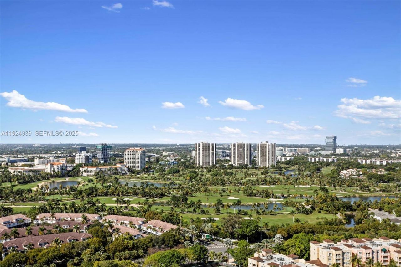 19500 Turnberry Way, Unit 26-C, Aventura, FL 33180 Photo