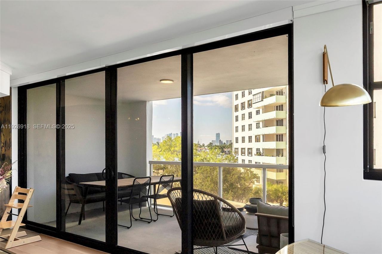 9 Island Ave, Unit 415, Miami Beach, FL 33139 Photo