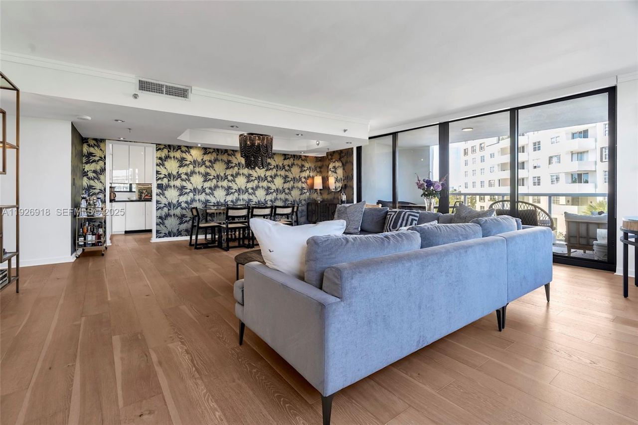 9 Island Ave, Unit 415, Miami Beach, FL 33139 Photo