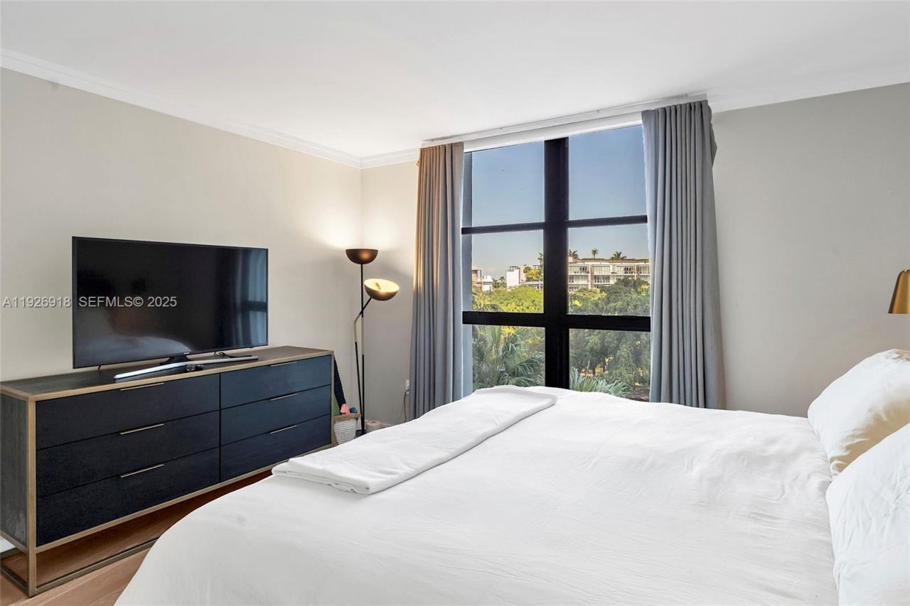 9 Island Ave, Unit 415, Miami Beach, FL 33139 Photo