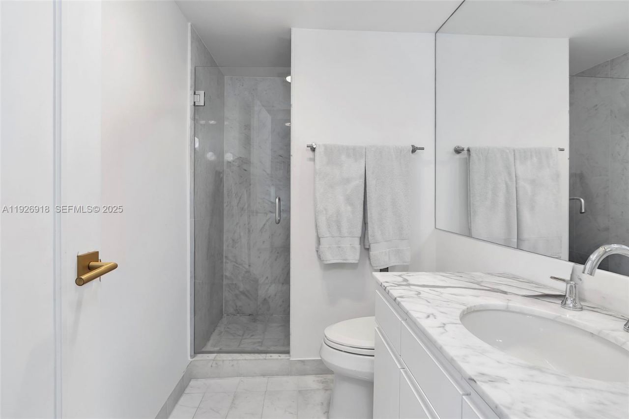 9 Island Ave, Unit 415, Miami Beach, FL 33139 Photo