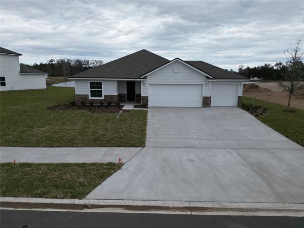 96896 MCGIRTS CREEK Loop, Yulee, FL 32097