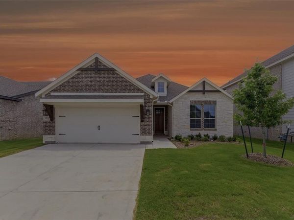 3502 Helena Street, Gainesville, TX 76240