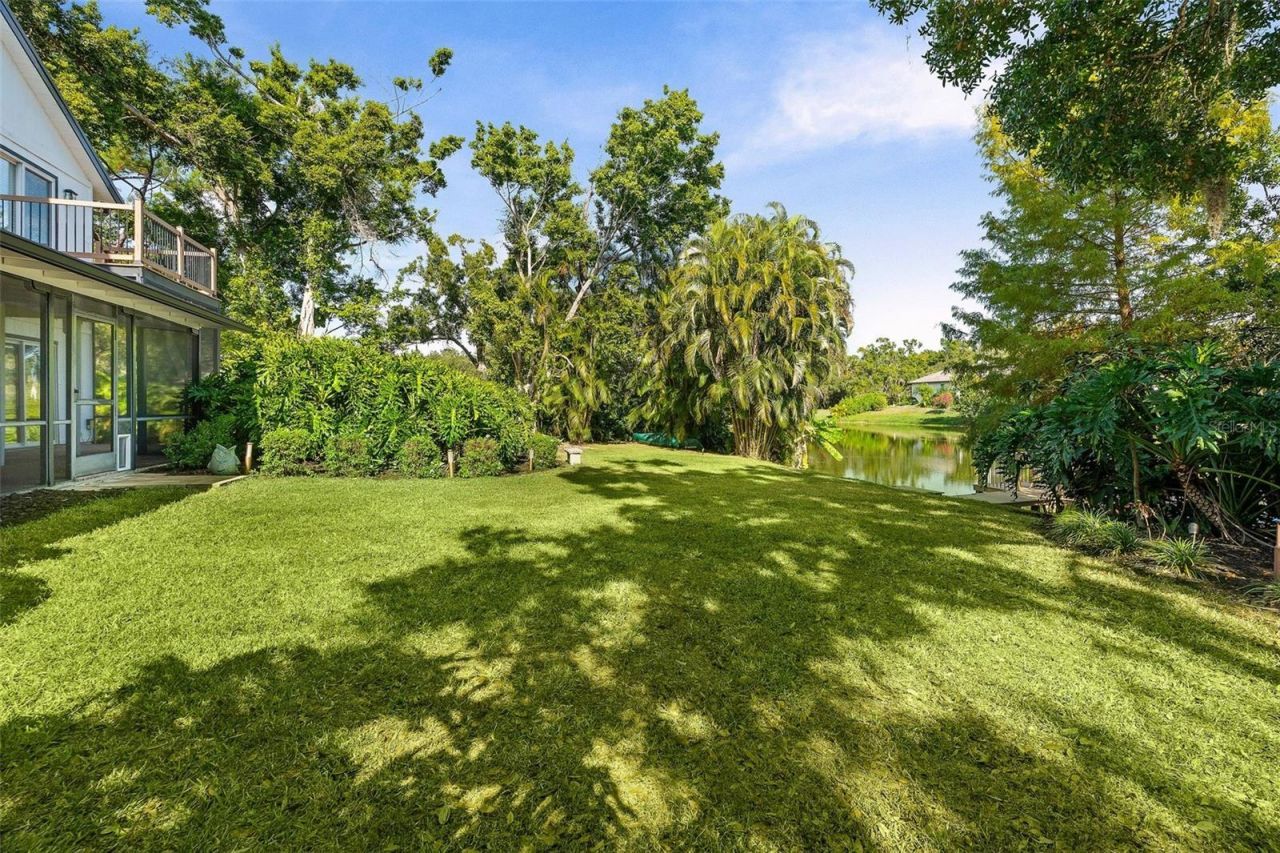 6349 Ravenwood Way, Sarasota, FL 34243 Photo