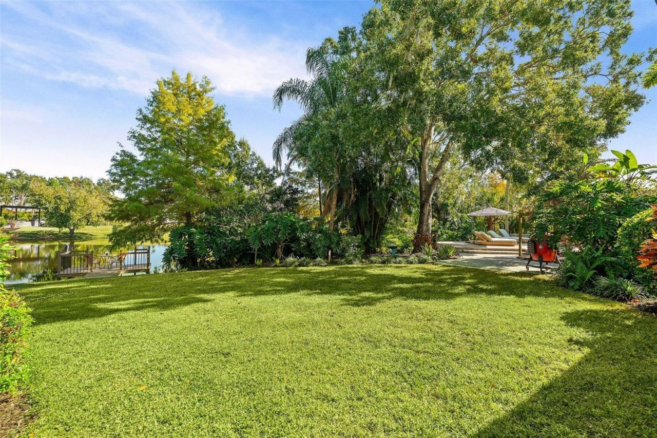 6349 Ravenwood Way, Sarasota, FL 34243 Photo