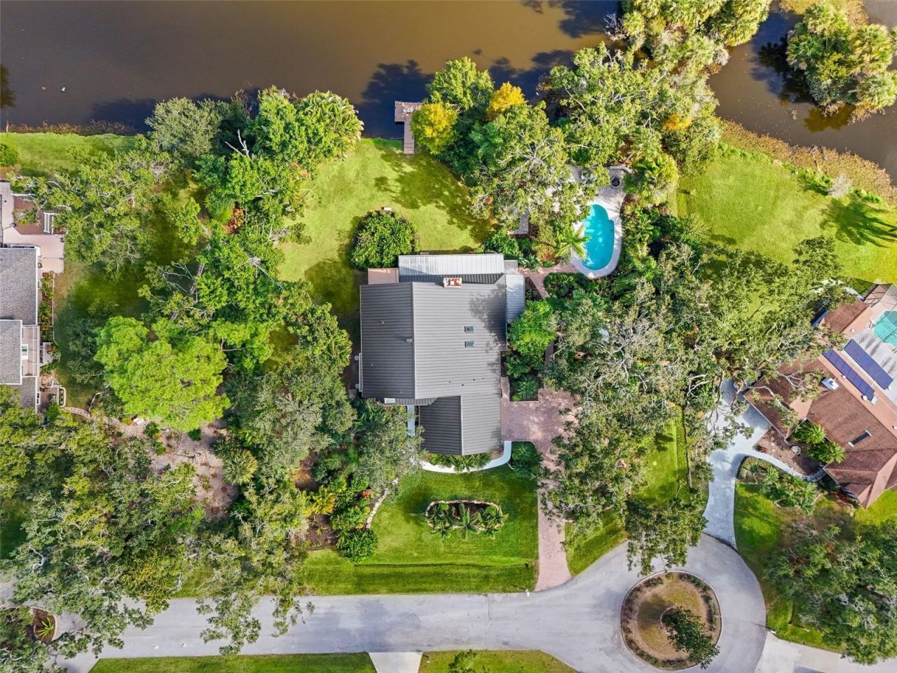 6349 Ravenwood Way, Sarasota, FL 34243 Photo