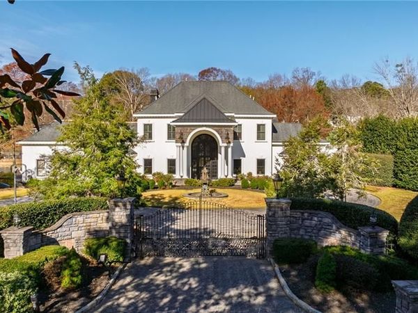 4571 Columns Drive SE, Marietta, GA 30067