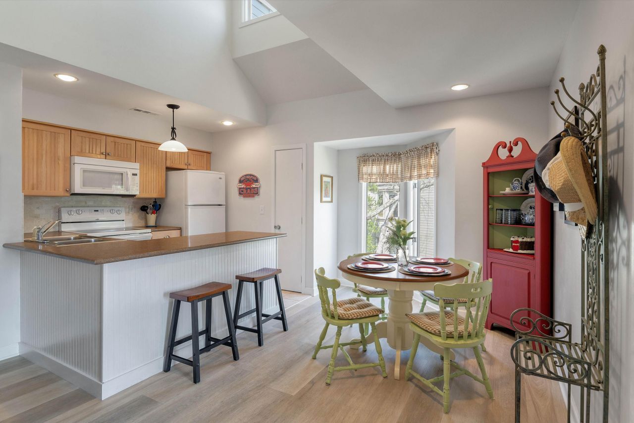 1640 Live Oak Park Photo 15