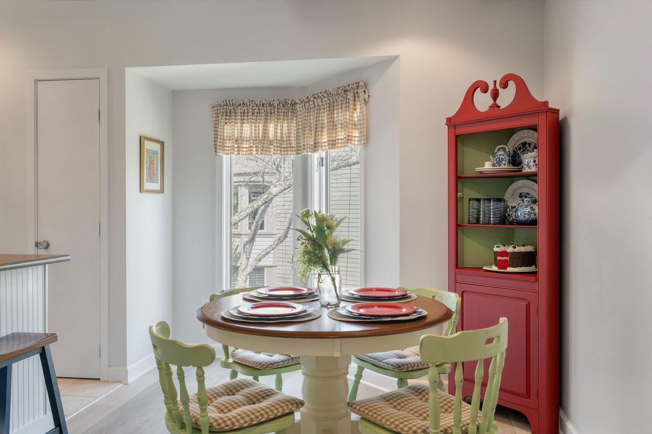 1640 Live Oak Park Photo 16