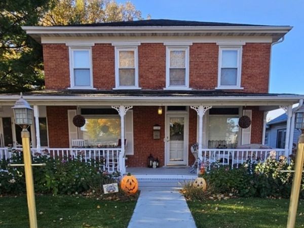 110 W Mason Street, Lena, IL 61048