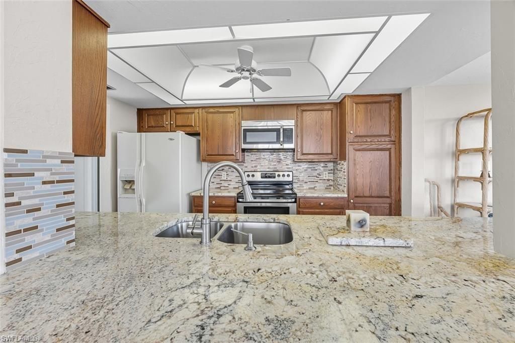 11 Bluebill Ave, Unit 1006, Naples, FL 34108 Photo