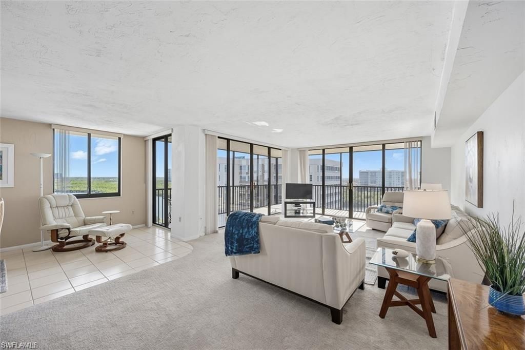 11 Bluebill Ave, Unit 1006, Naples, FL 34108 Photo