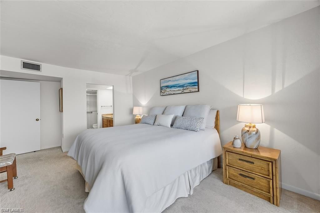11 Bluebill Ave, Unit 1006, Naples, FL 34108 Photo