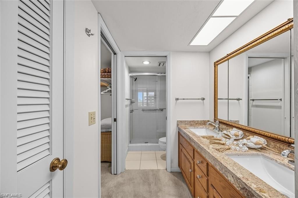 11 Bluebill Ave, Unit 1006, Naples, FL 34108 Photo