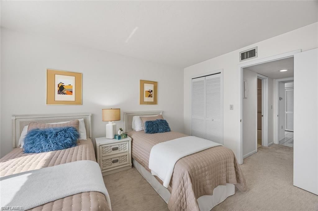 11 Bluebill Ave, Unit 1006, Naples, FL 34108 Photo