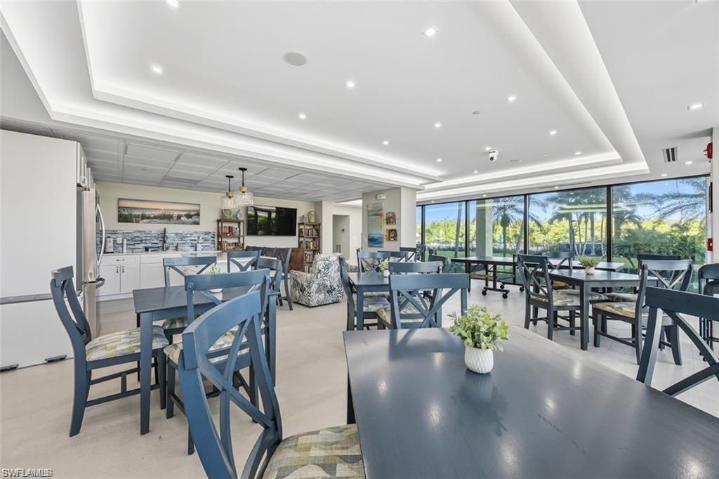 11 Bluebill Ave, Unit 1006, Naples, FL 34108 Photo