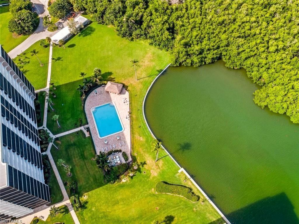11 Bluebill Ave, Unit 1006, Naples, FL 34108 Photo
