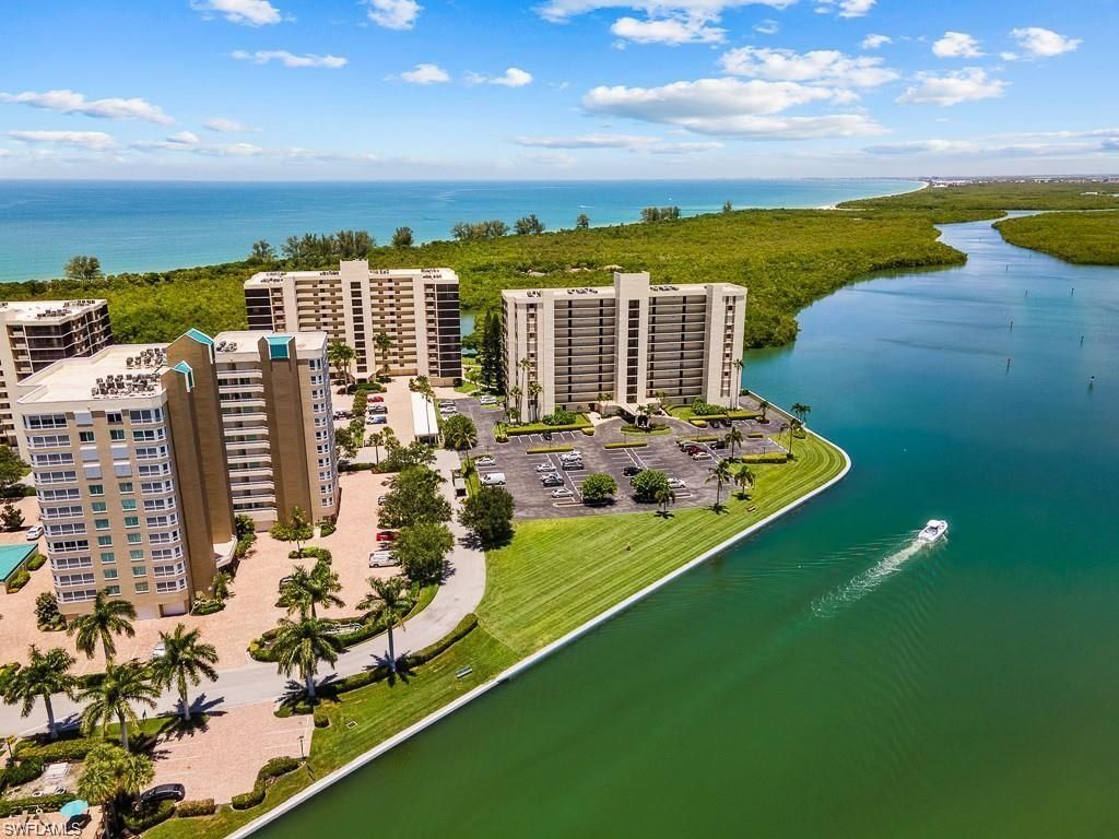 11 Bluebill Ave, Unit 1006, Naples, FL 34108 Photo