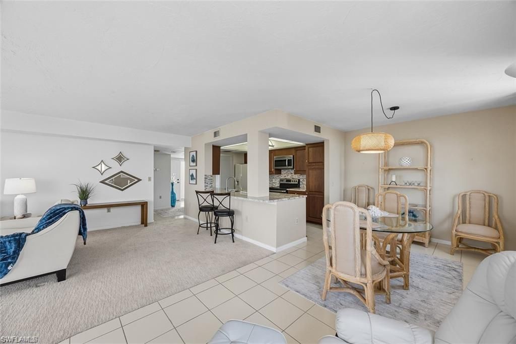11 Bluebill Ave, Unit 1006, Naples, FL 34108 Photo