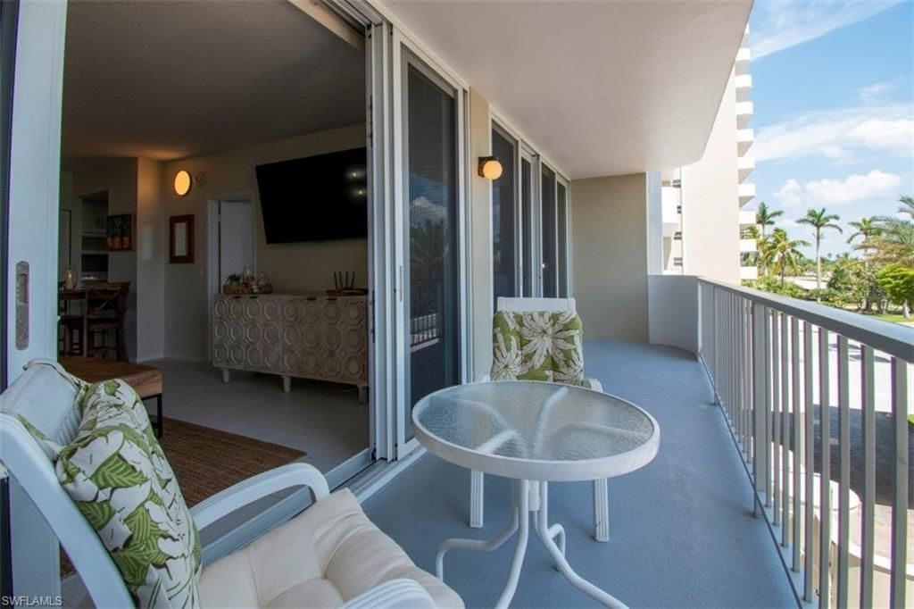 140 Seaview Ct, Unit 304S, Marco Island, FL 34145 Photo