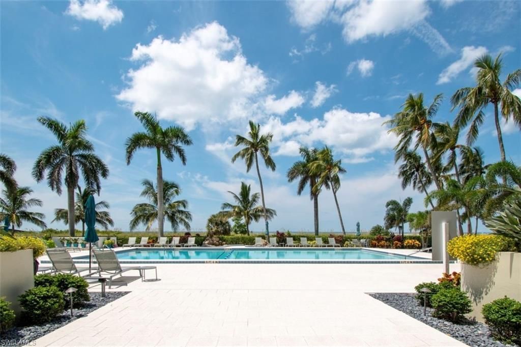140 Seaview Ct, Unit 304S, Marco Island, FL 34145 Photo