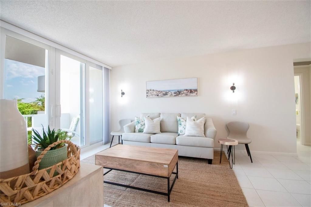 140 Seaview Ct, Unit 304S, Marco Island, FL 34145 Photo