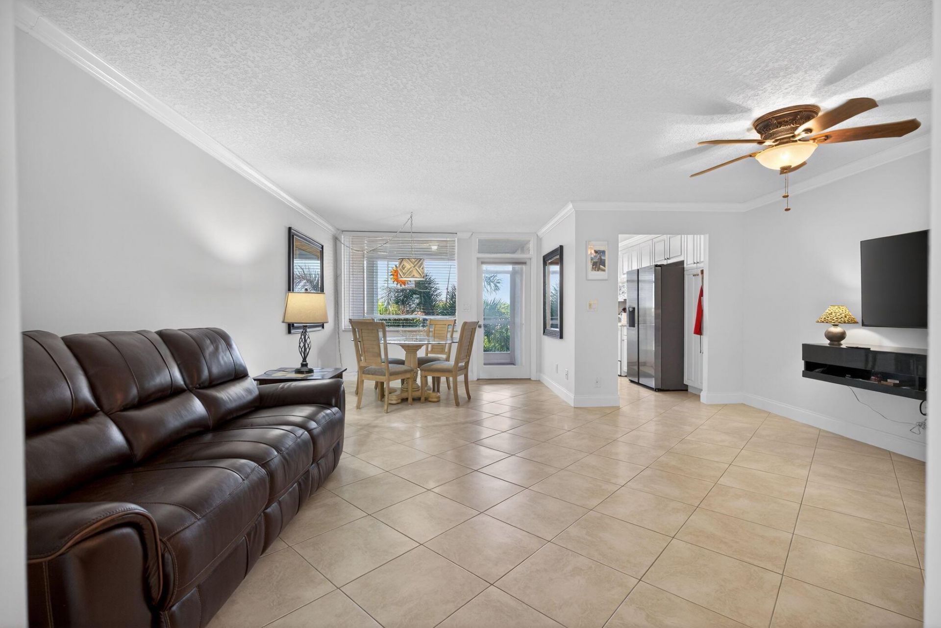 109 Paradise Harbour Boulevard, Unit 409, North Palm Beach, FL 33408 Photo